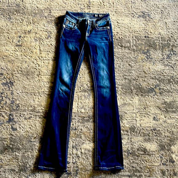 Miss Me Denim - Low rise bootcut Miss Me dark denim jeans